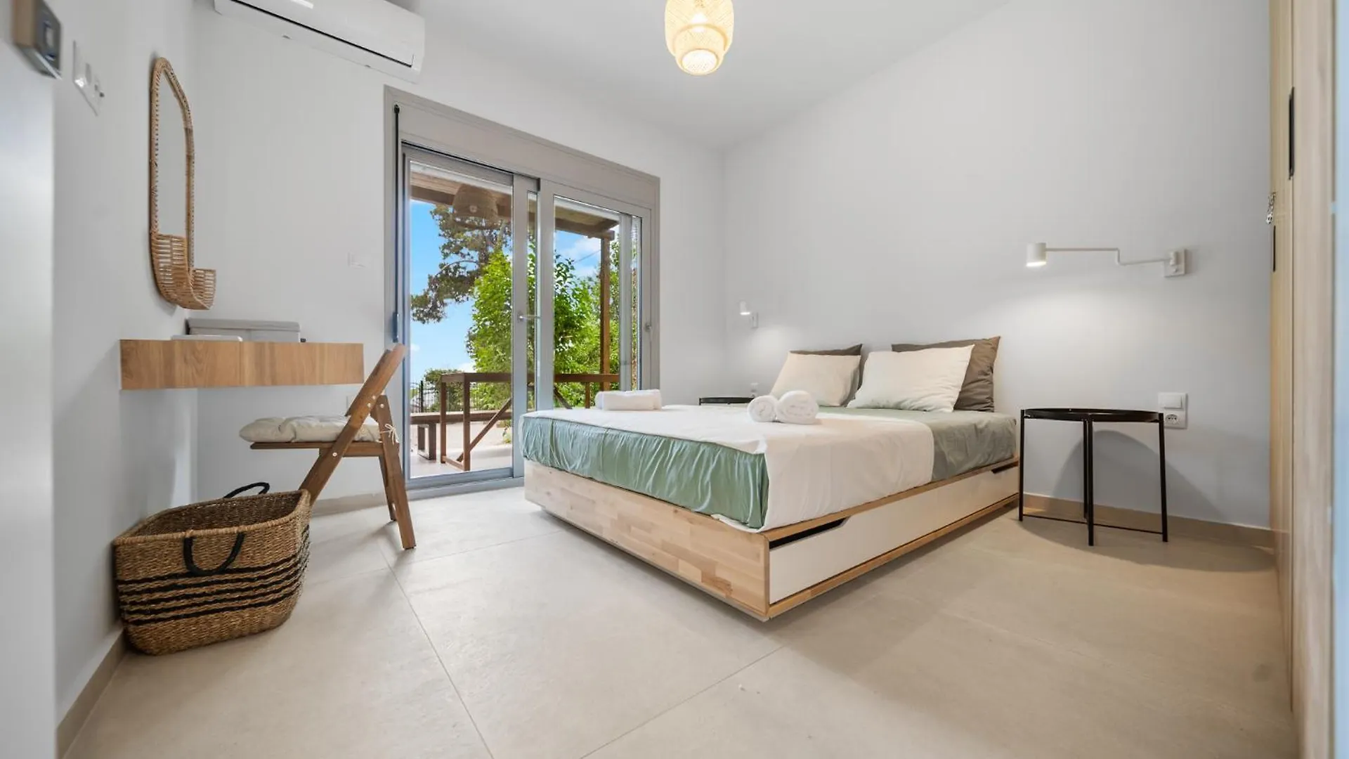 Holiday home Twins Sea Front Villas Nea Kallikrateia
